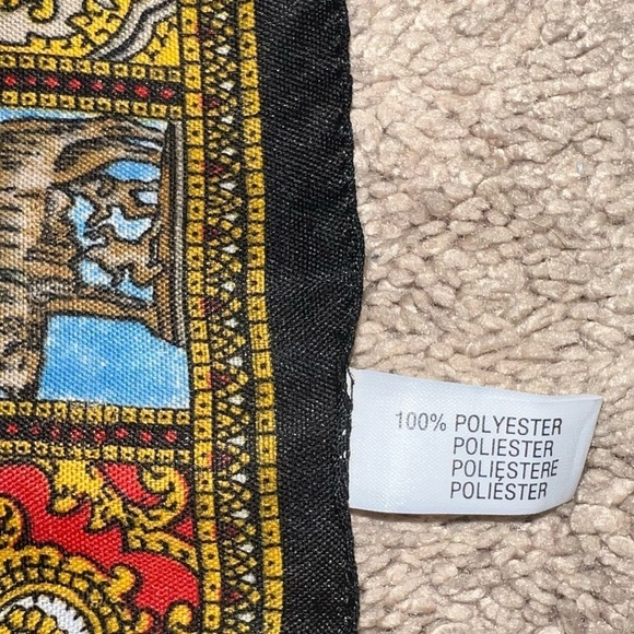 Vintage PIAZZA PIETRO St Peters Square Blue and Gold ROME Scarf Made in ITALY - Picture 12 of 13